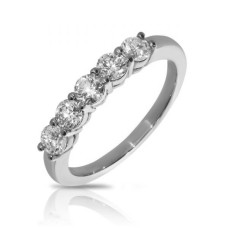1 Carat Diamond Five-Stone Ring Dances