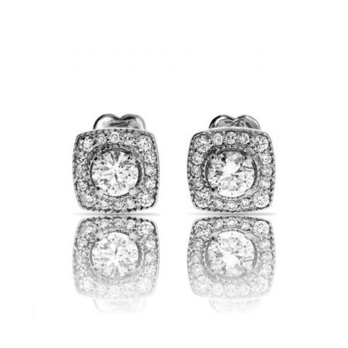 0.80 Carat Diamond Stud Earrings Cheerful Smile