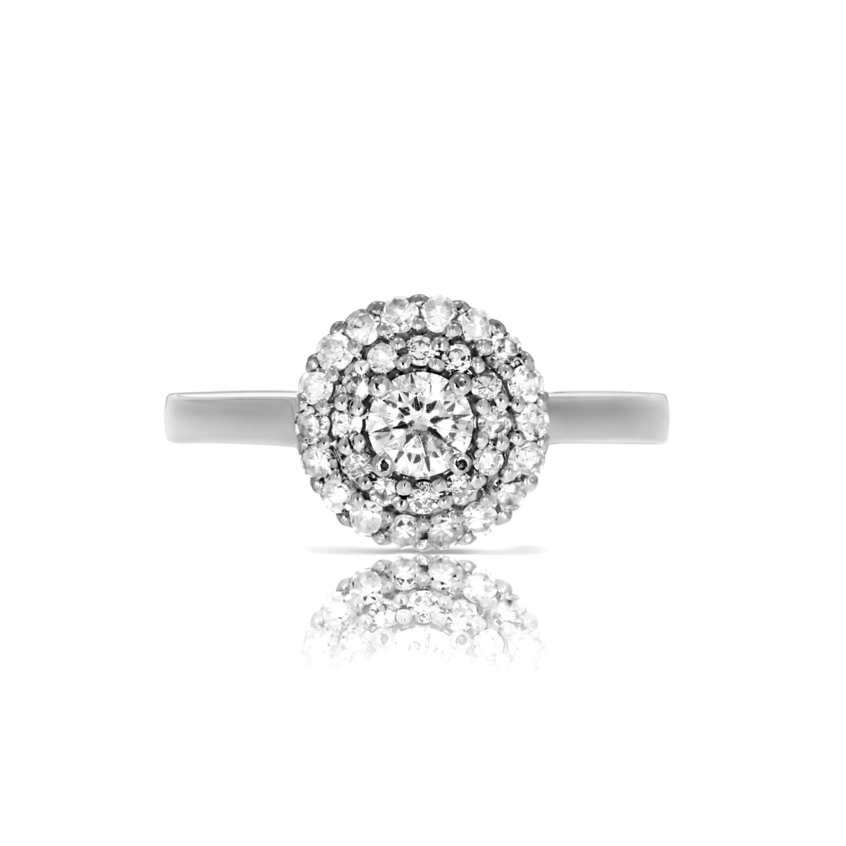 0.50 Carat Diamond Halo Ring Transperancy