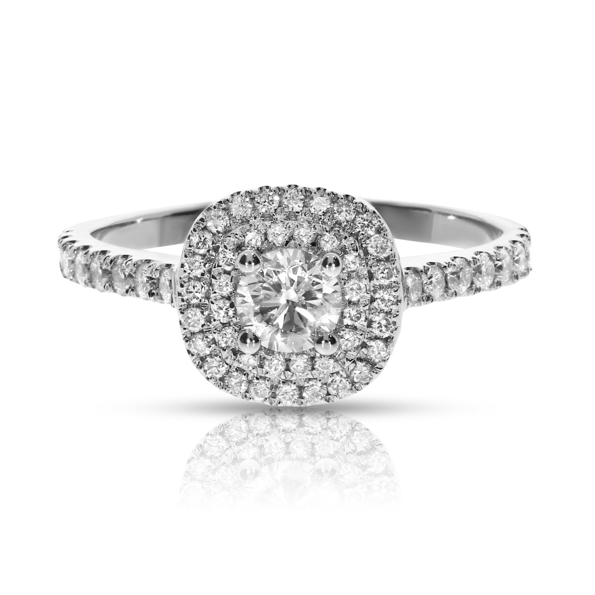 0.70 Carat Diamond Halo Ring Tangle of Gold